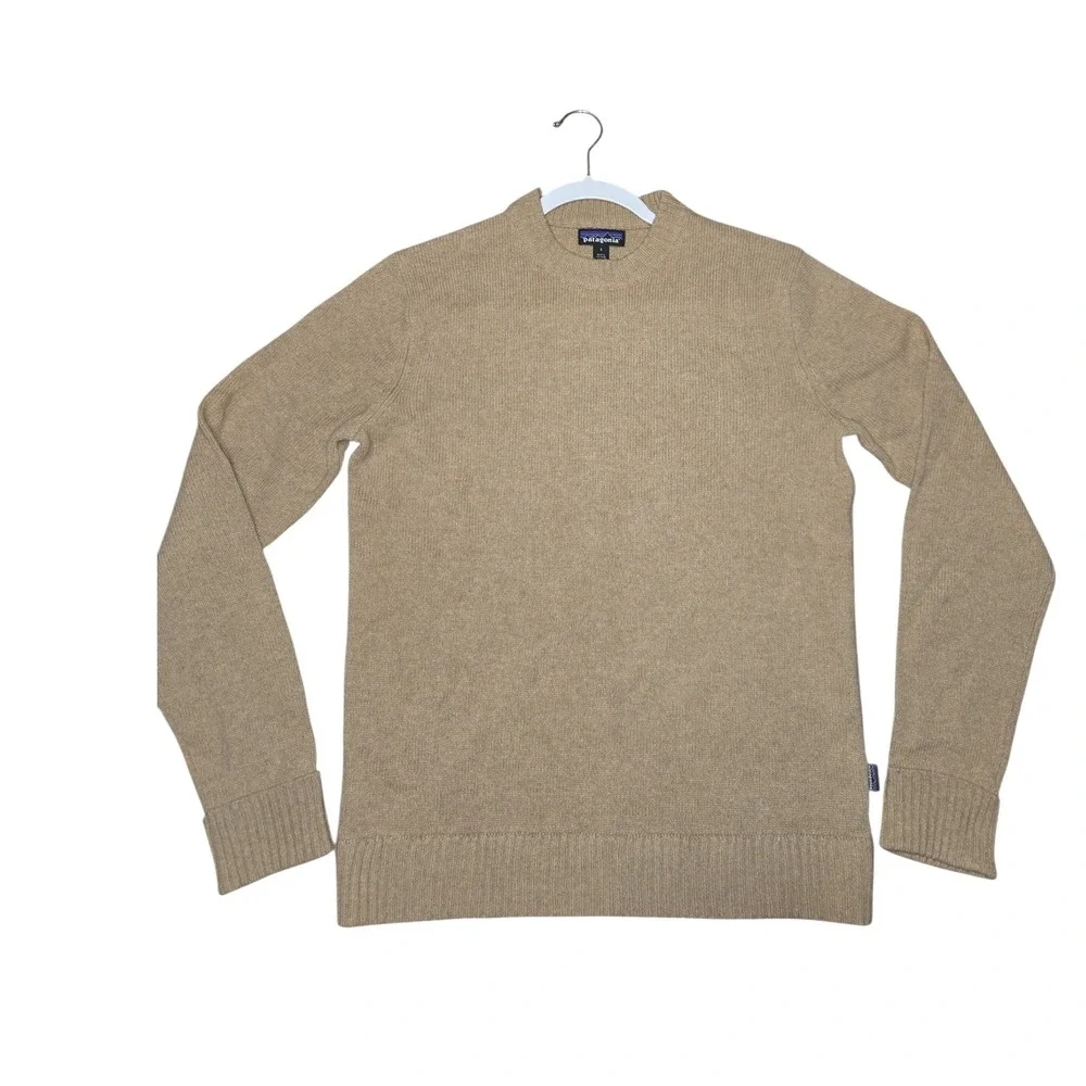 Patagonia Recycled Wool Crewneck Sweater Mens Small Tan Brown Ribbed Knit 50655